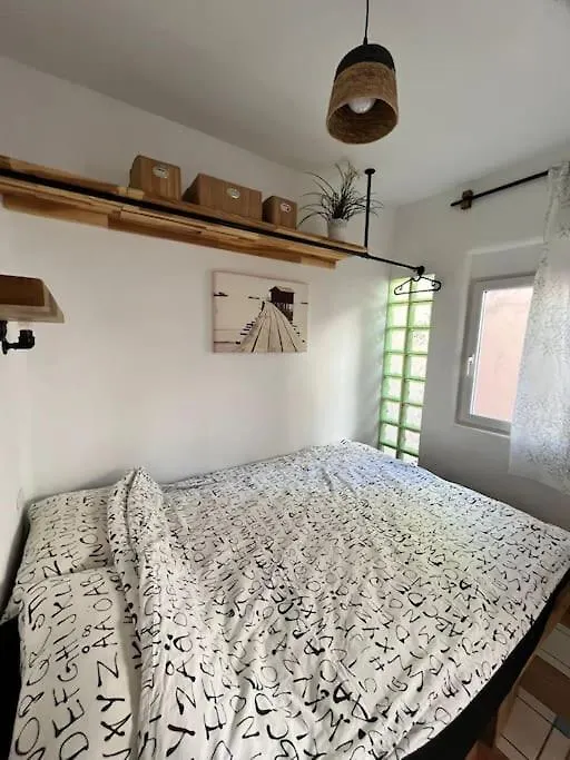 La Tejita Studio 0*, La Tejita Spagna